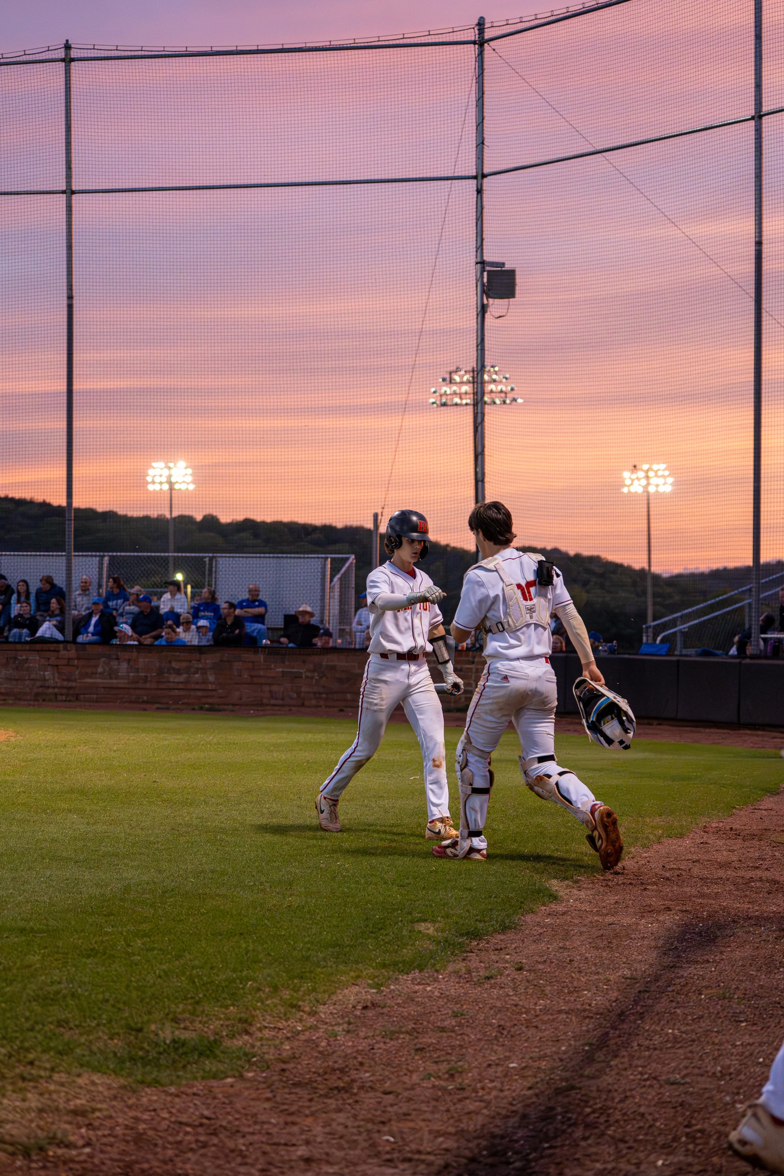 Baseball outfield catch